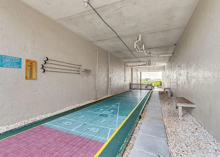 Sea Club #6 - Footprints In The Holiday home *
